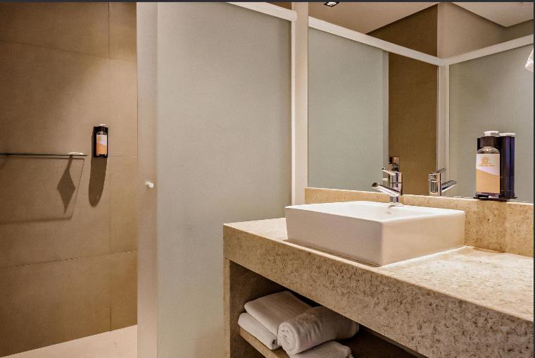 Quarto Hotel Beto Carrero Penha Экстерьер фото